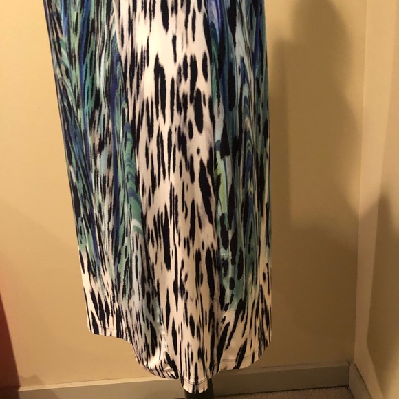 Chicos Dress stretch knit multicolor-abstract size 1 - Picture 9 of 9